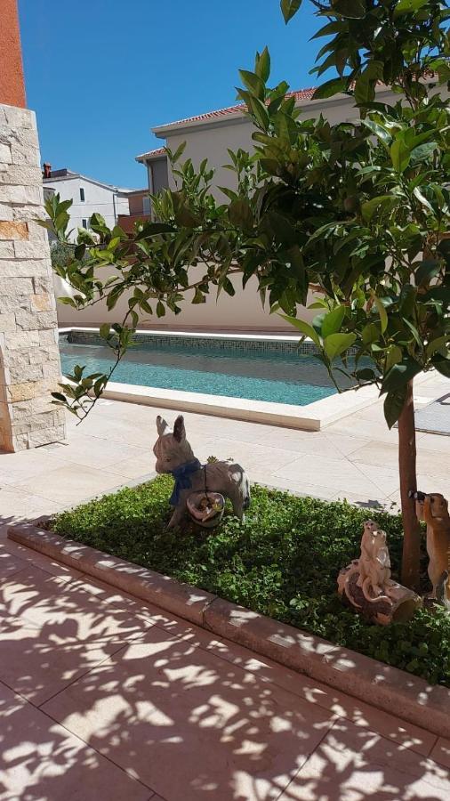 Villa J&J Apartments Residence With Swimming Pool Podstrana Luaran gambar